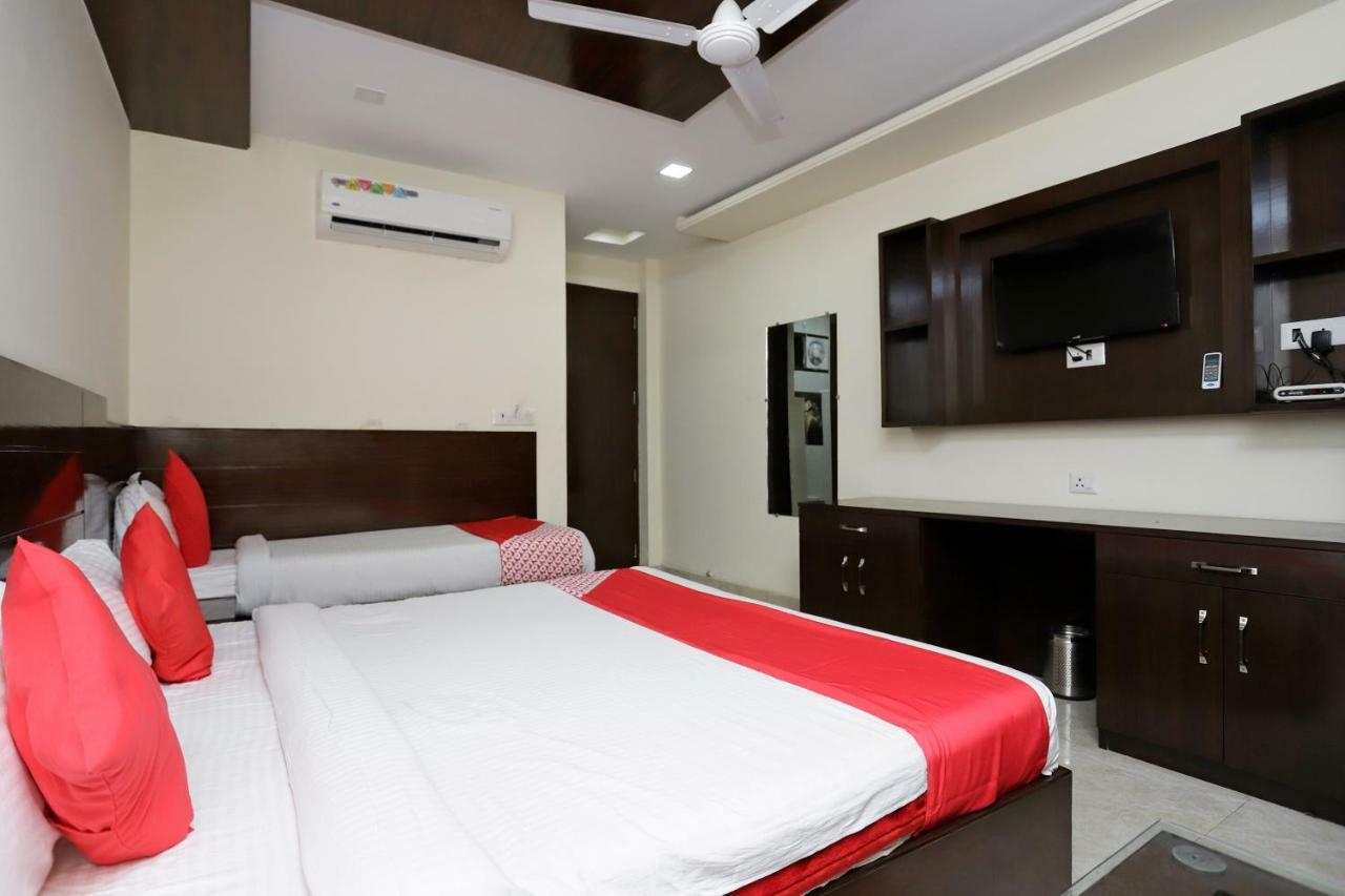 Oyo 39595 Hotel Ray Ban Haridwar Bagian luar foto
