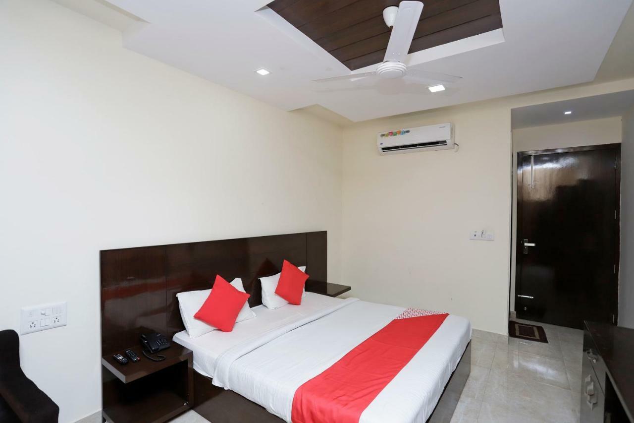 Oyo 39595 Hotel Ray Ban Haridwar Bagian luar foto