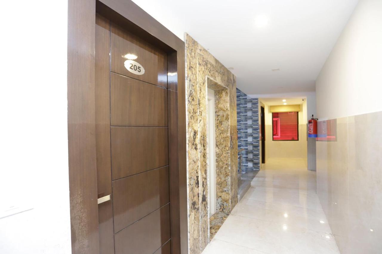Oyo 39595 Hotel Ray Ban Haridwar Bagian luar foto